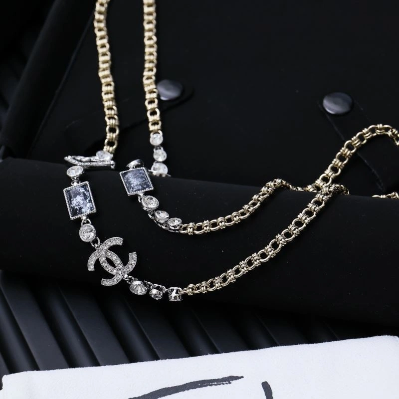 HighPerformance Chanel Necklaces 228553