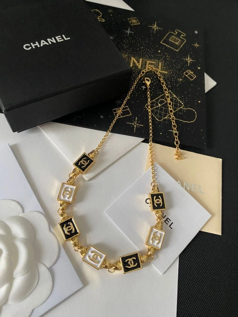 UrbanStyle Chanel Necklaces 228542