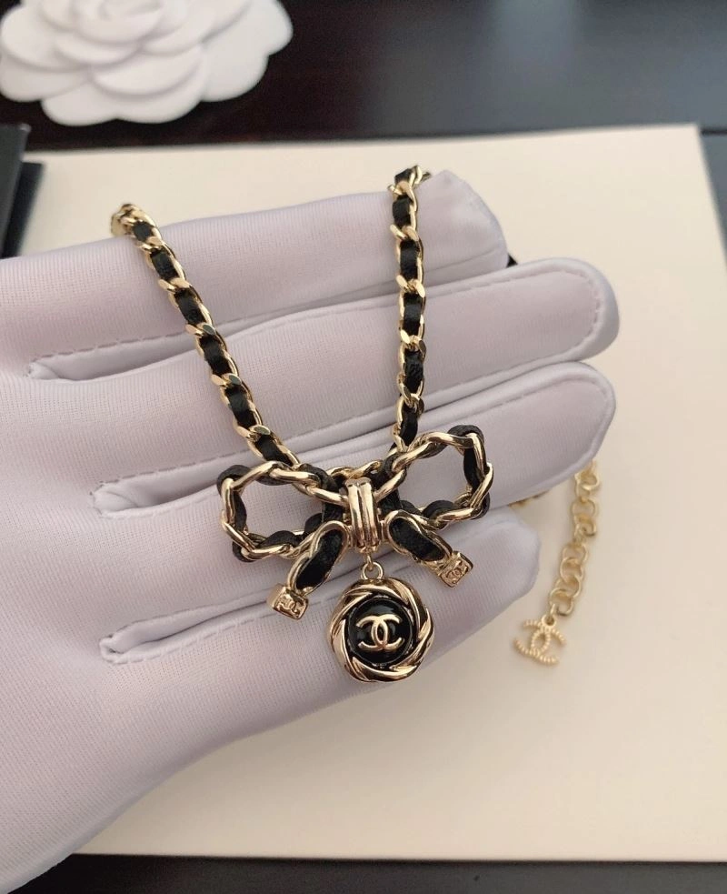 Comfortable Chanel Necklaces 228563