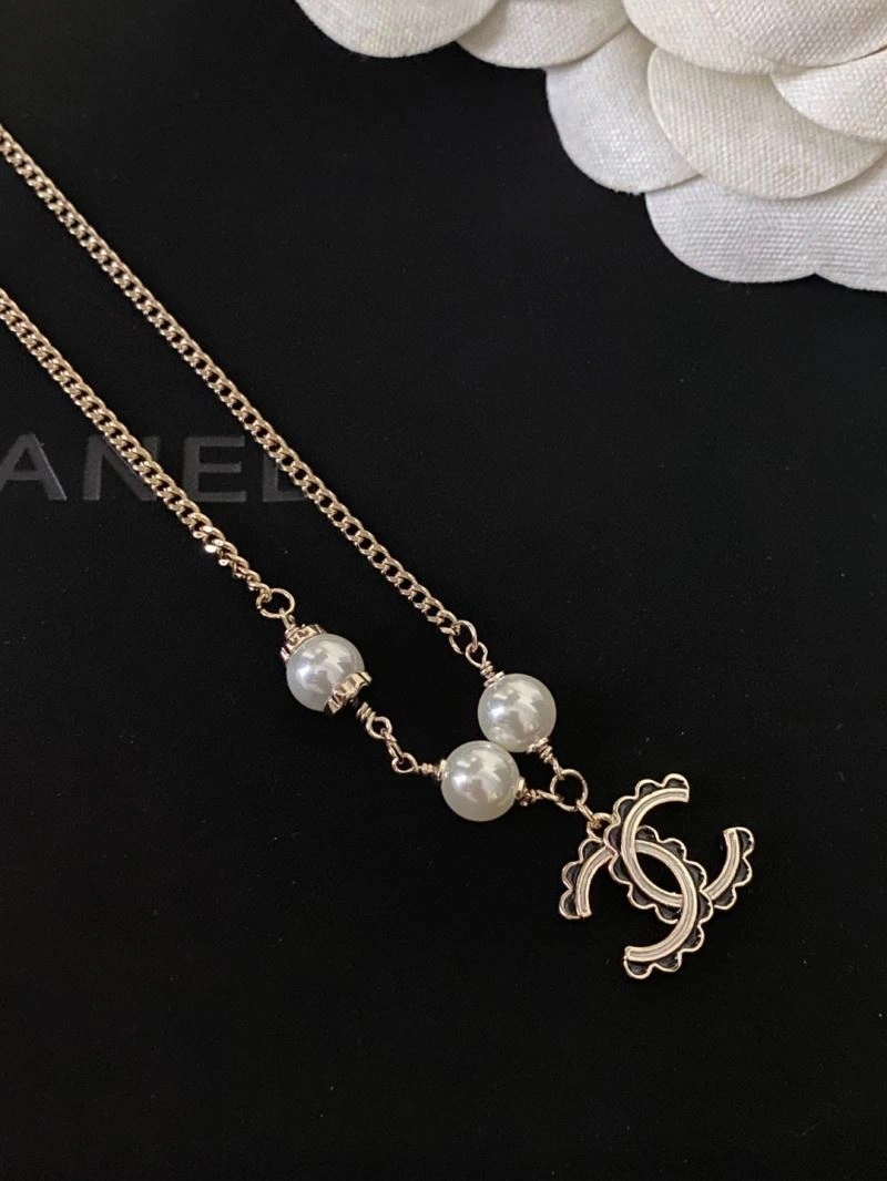 Seasonal Chanel Necklaces 228541