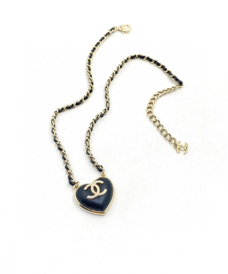 Chanel Necklaces Comfortable 228548