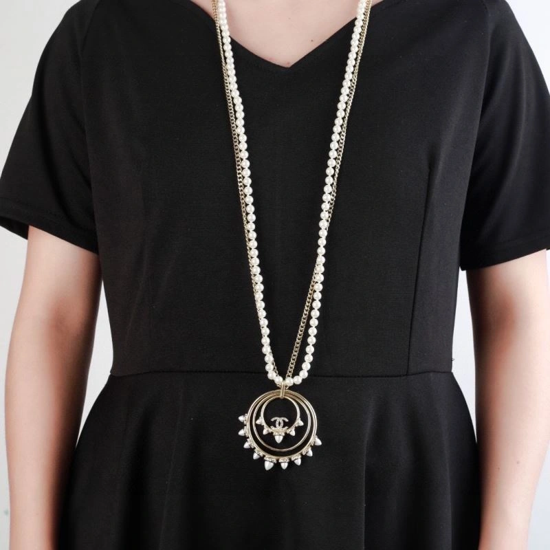 Chanel Necklaces SmoothTexture 228558