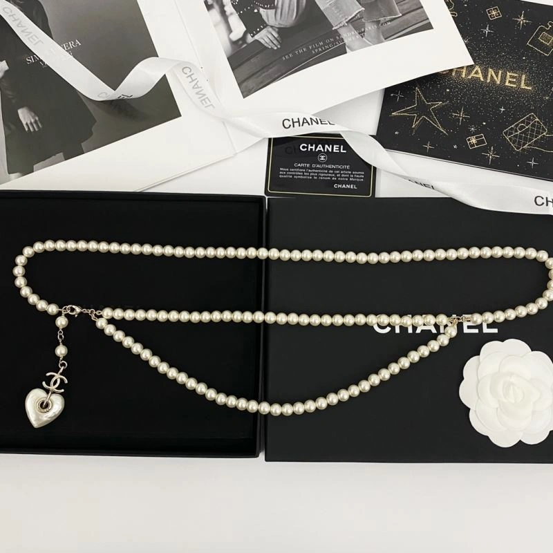 Classic Chanel Necklaces 228516