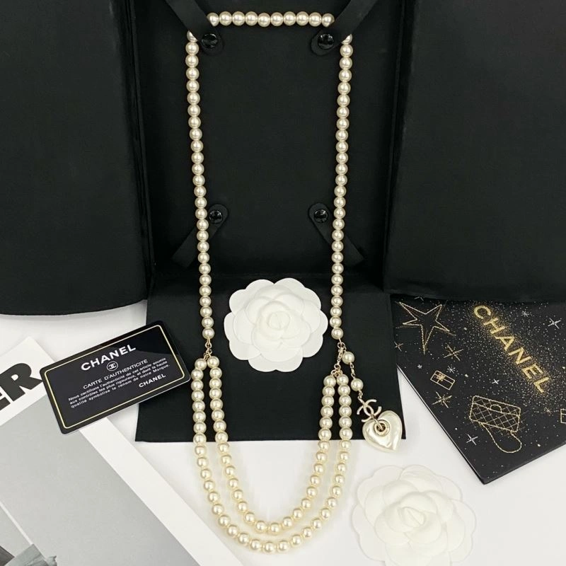 Classic Chanel Necklaces 228516