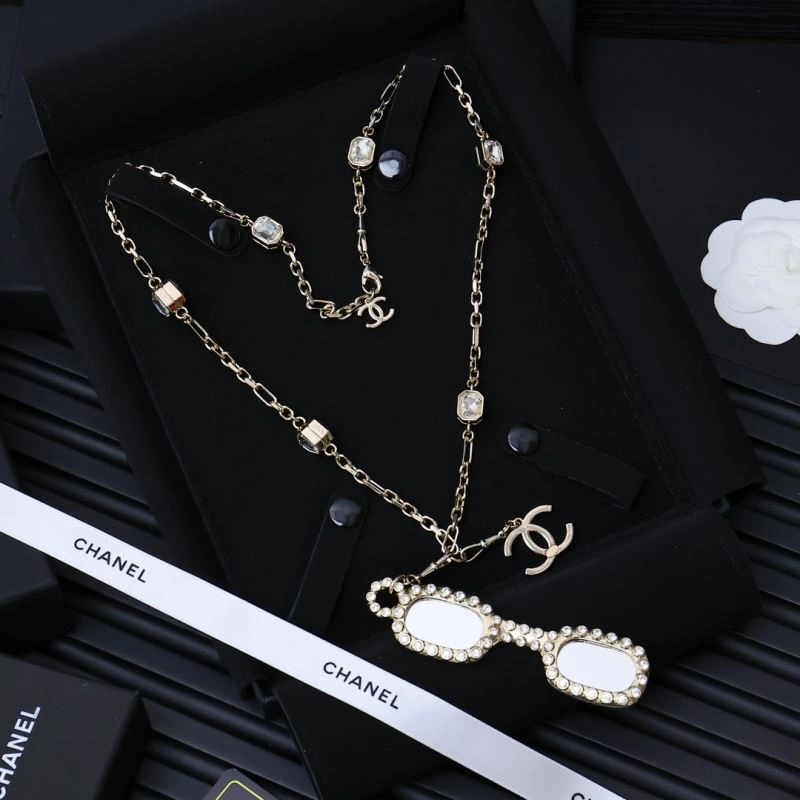 Chanel Necklaces AllSeason 228559