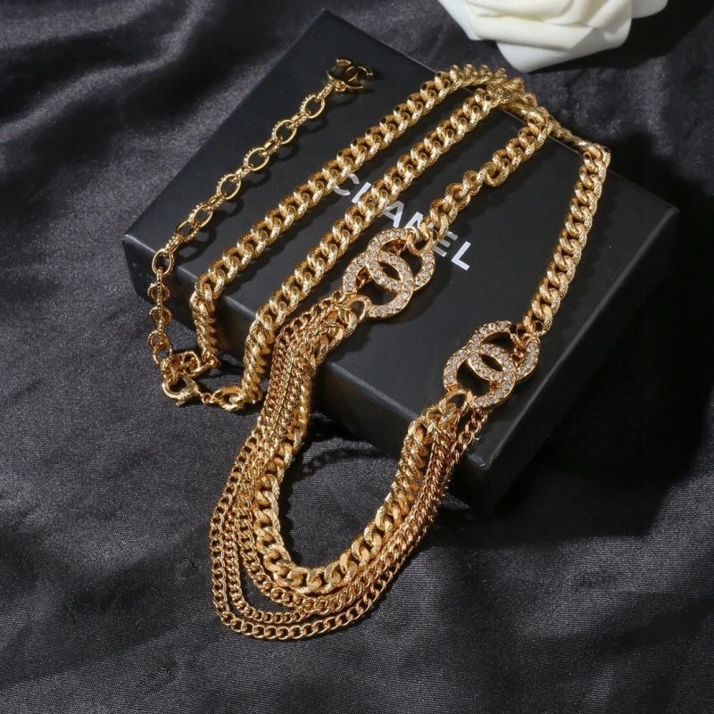 Chanel Necklaces Chic 228504