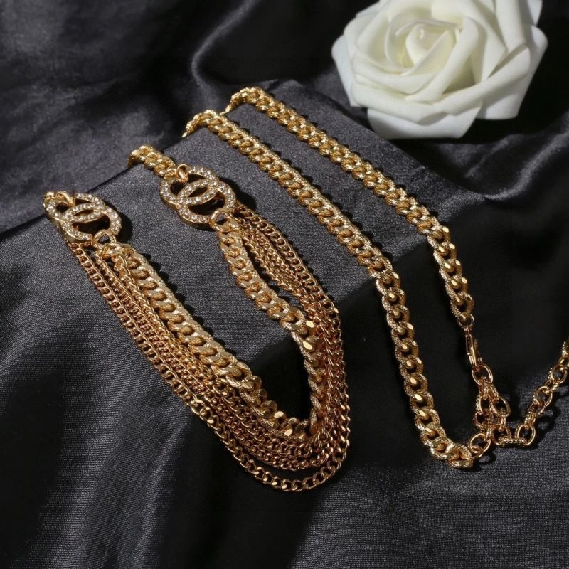Chanel Necklaces Chic 228504