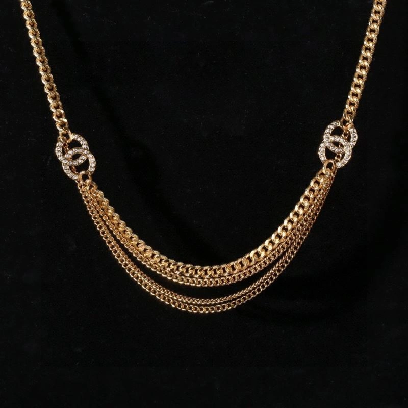 Chanel Necklaces Chic 228504