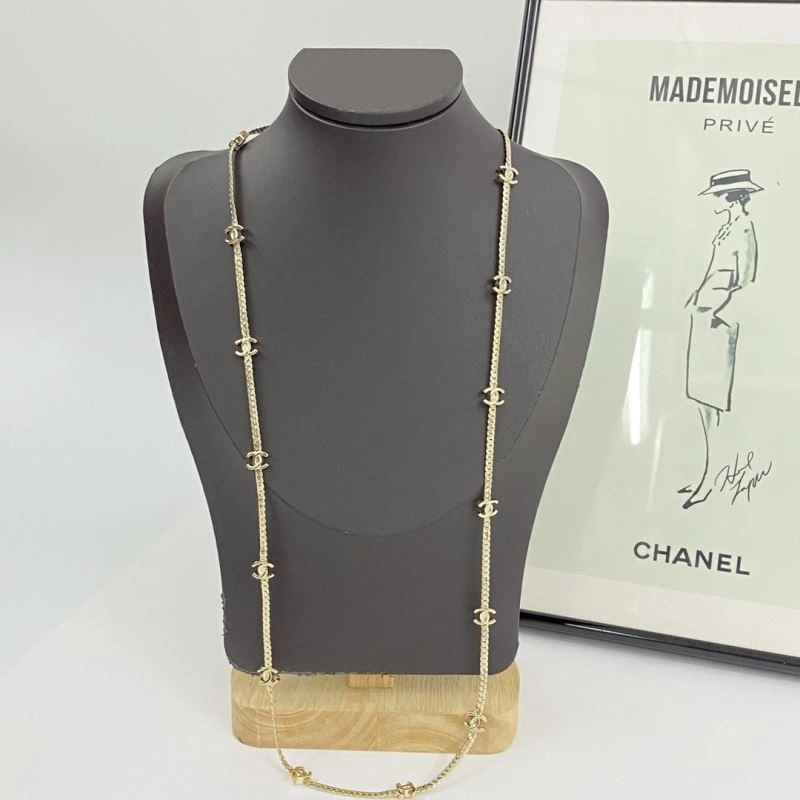 Chanel Necklaces UrbanChic 228503