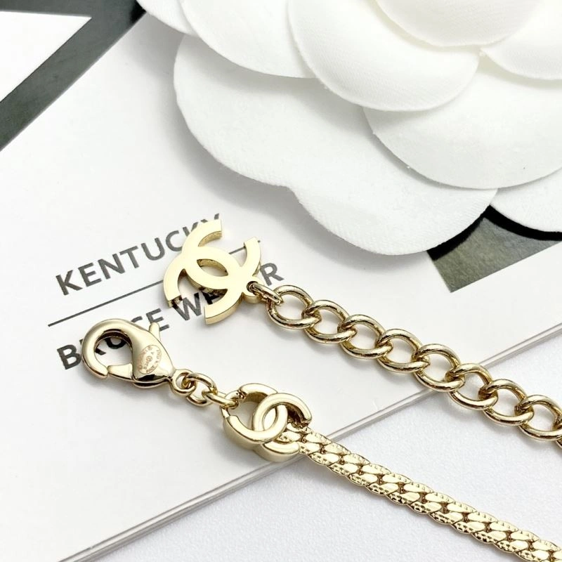 Chanel Necklaces UrbanChic 228503