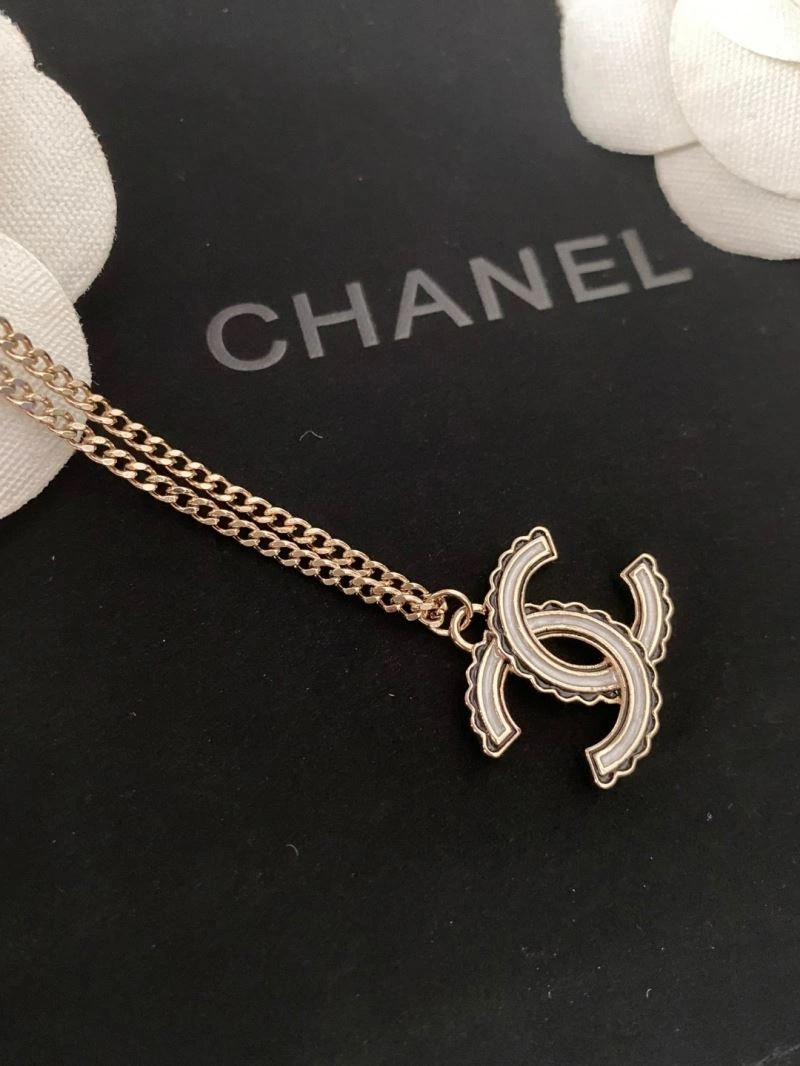 Reliable Chanel Necklaces 228486