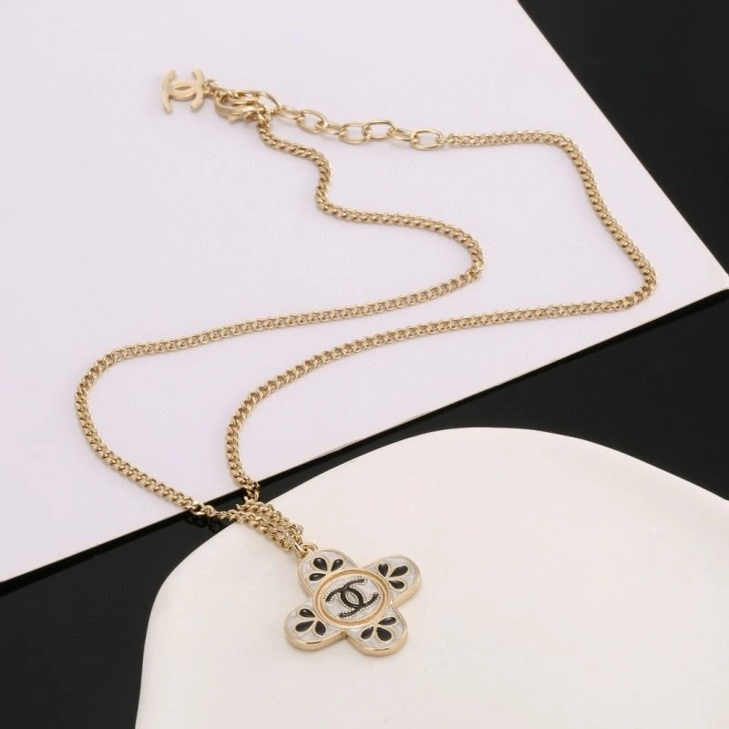 UrbanChic Chanel Necklaces 228488