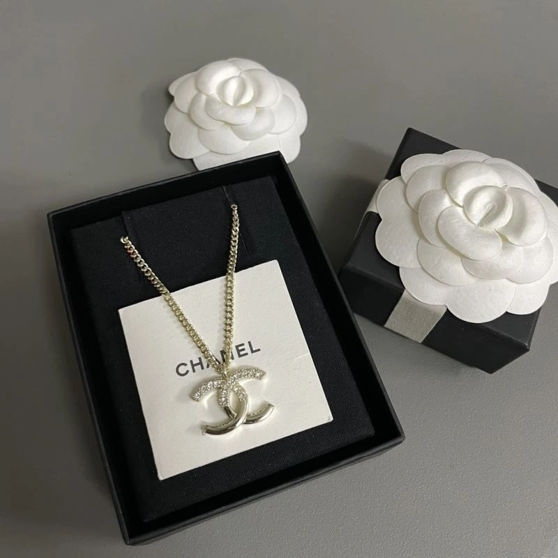 Durable Chanel Necklaces 228477