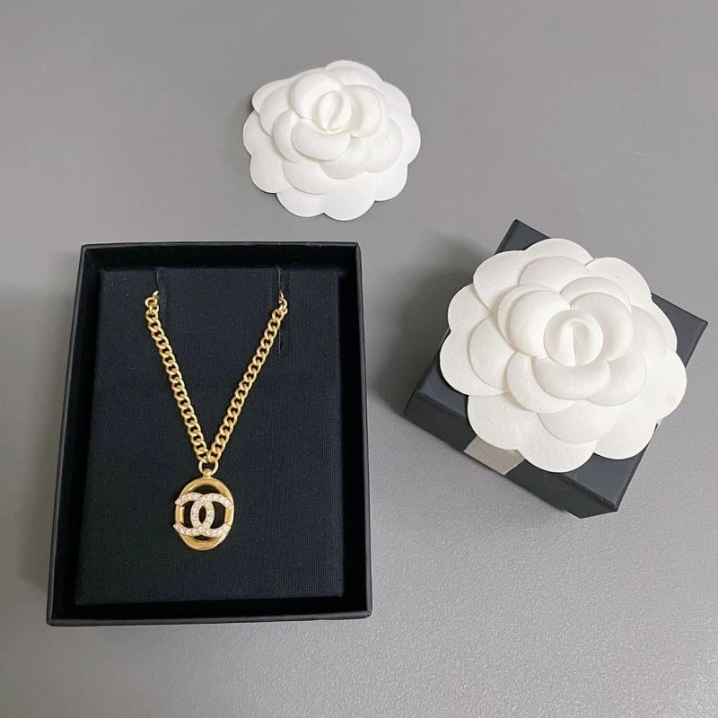 MoistureWicking Chanel Necklaces 228573