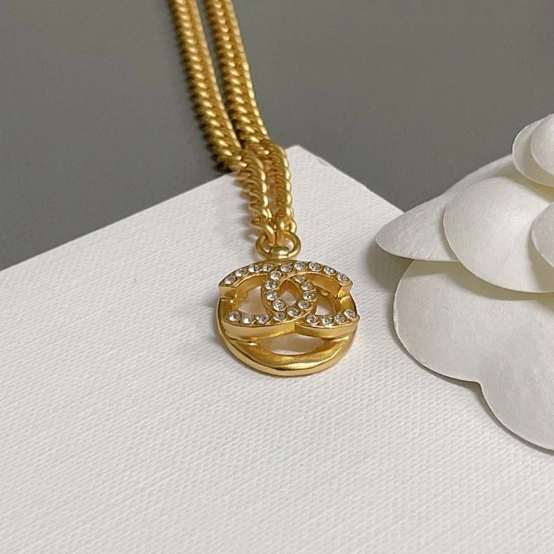 MoistureWicking Chanel Necklaces 228573