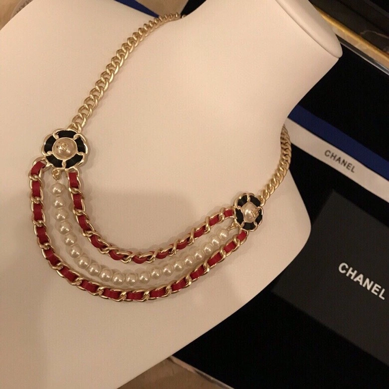 Youthful Chanel Necklaces 228464