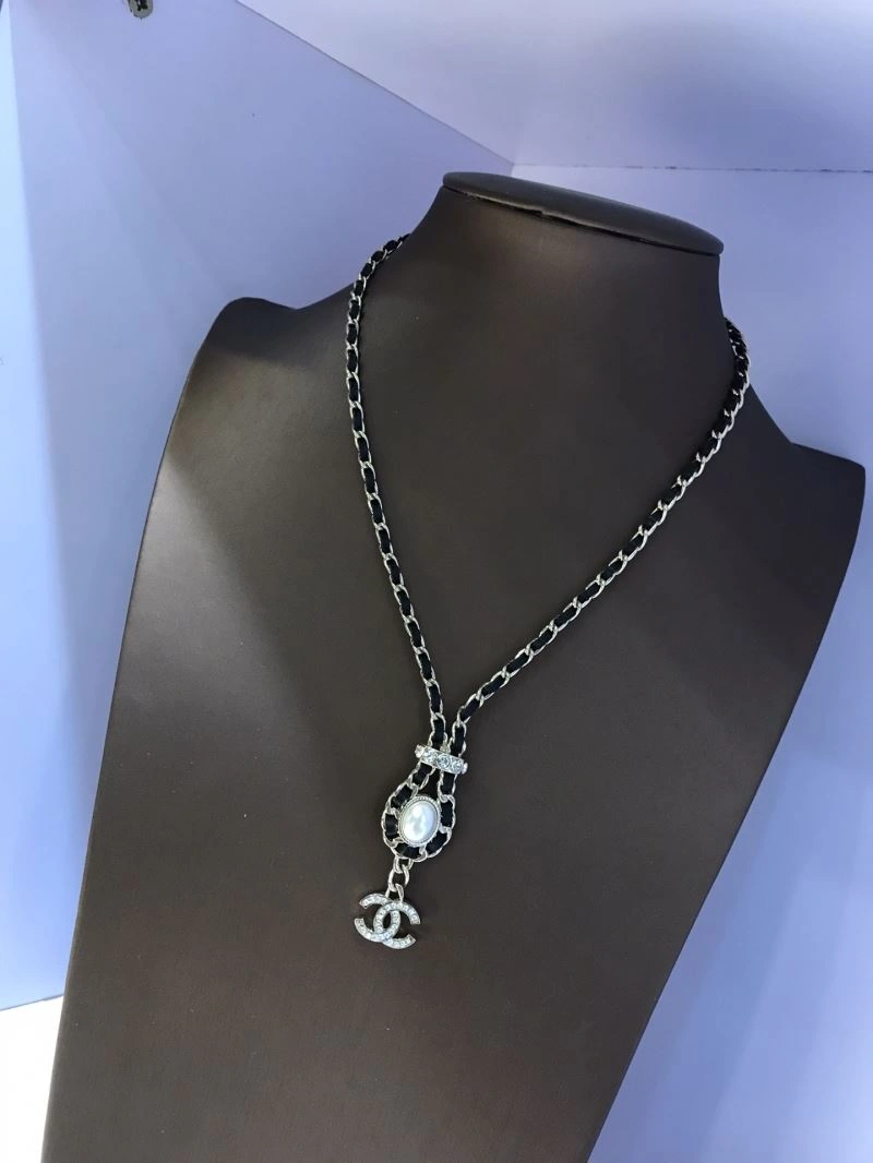Modern Chanel Necklaces 228449