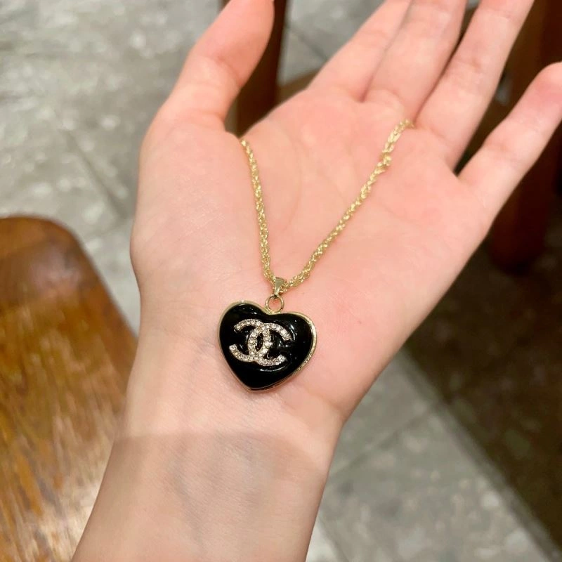 Chanel Necklaces OnTrend 228450
