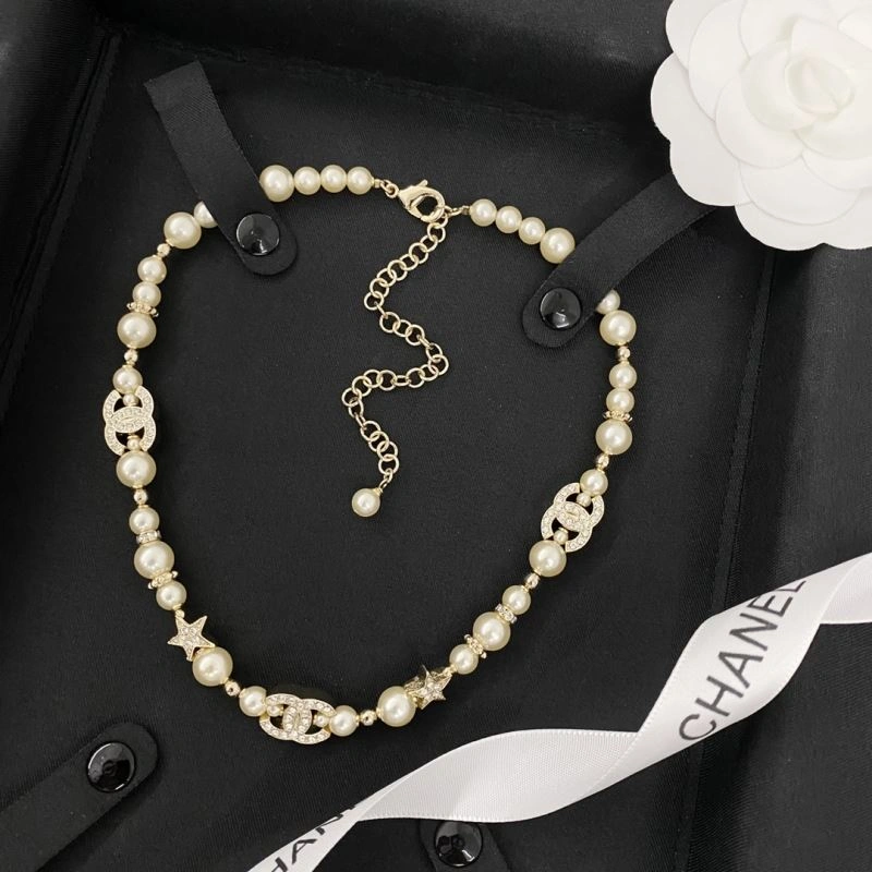 Refined Chanel Necklaces 228458