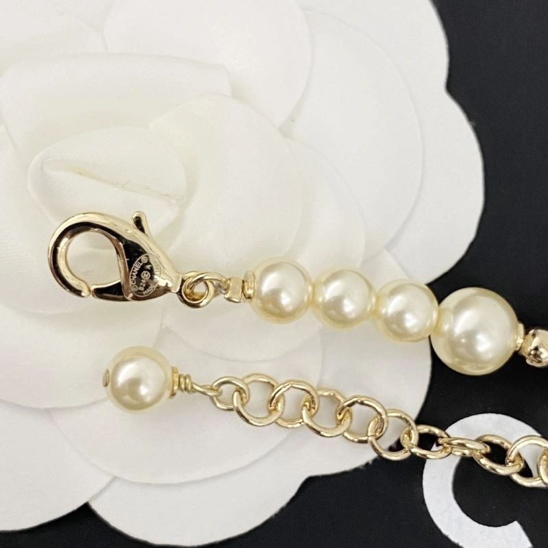 Refined Chanel Necklaces 228458