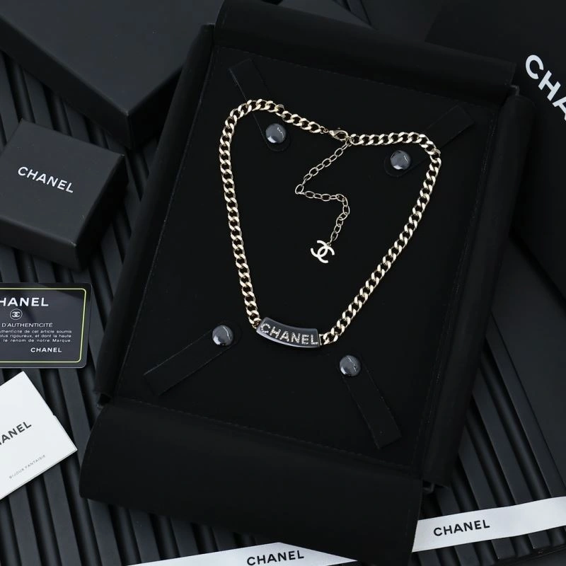 UrbanStyle Chanel Necklaces 228440