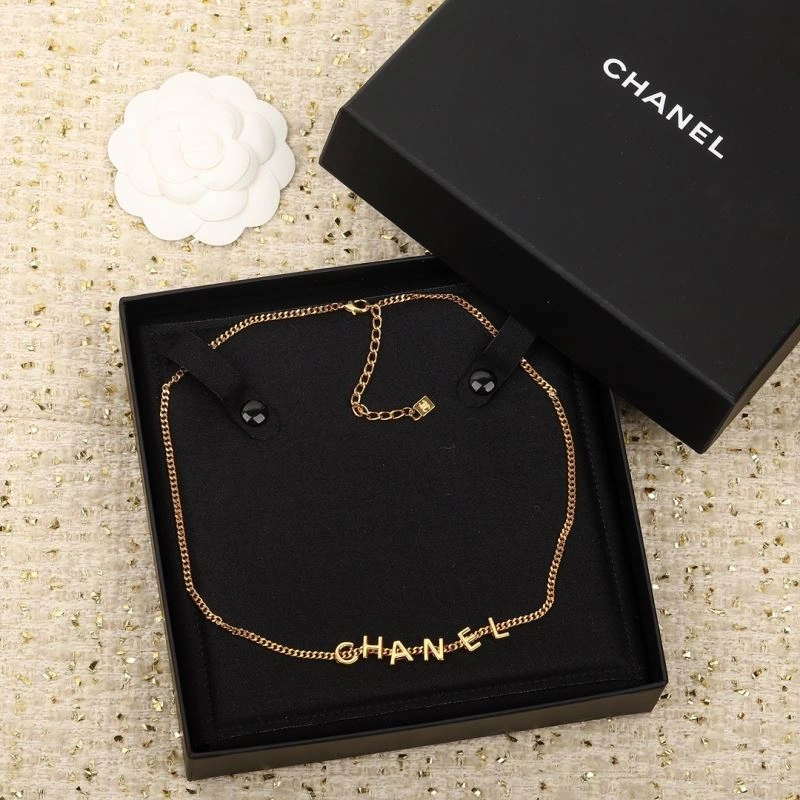 Classic Chanel Necklaces 228426