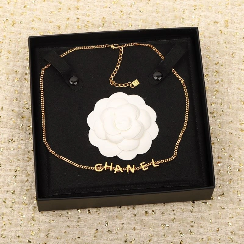 Classic Chanel Necklaces 228426