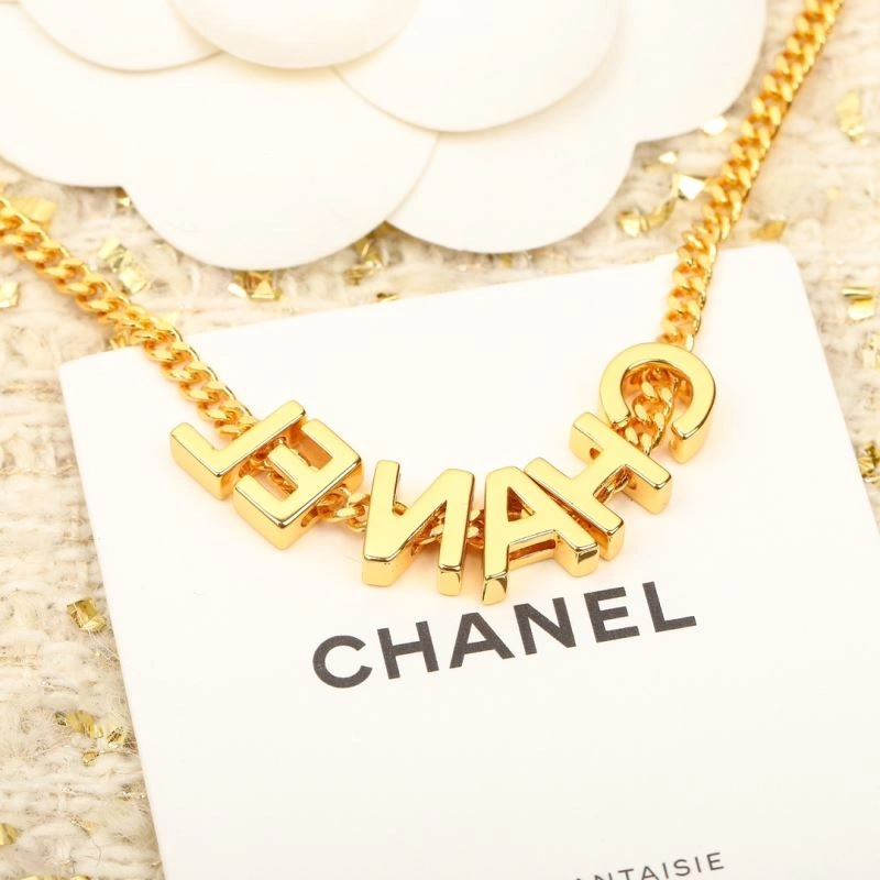 Classic Chanel Necklaces 228426