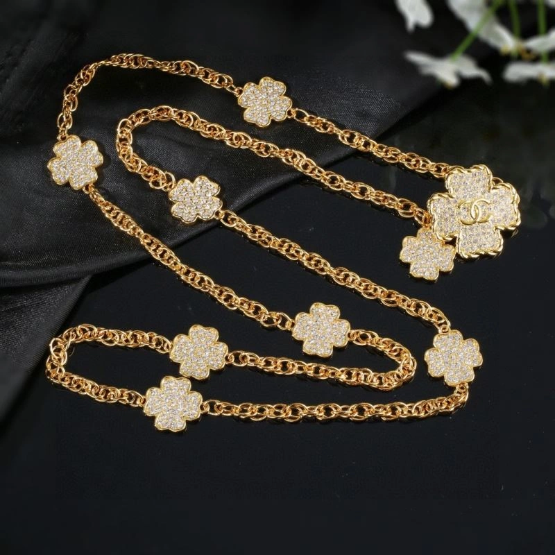 Tailored Chanel Necklaces 226977