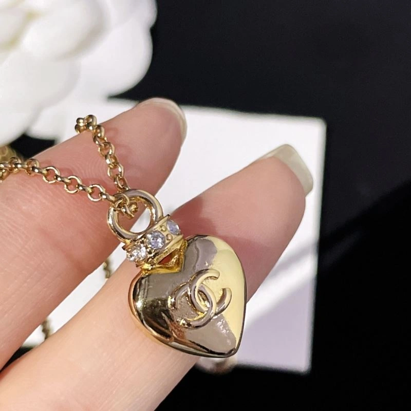 Chanel Necklaces EyeCatching 226979