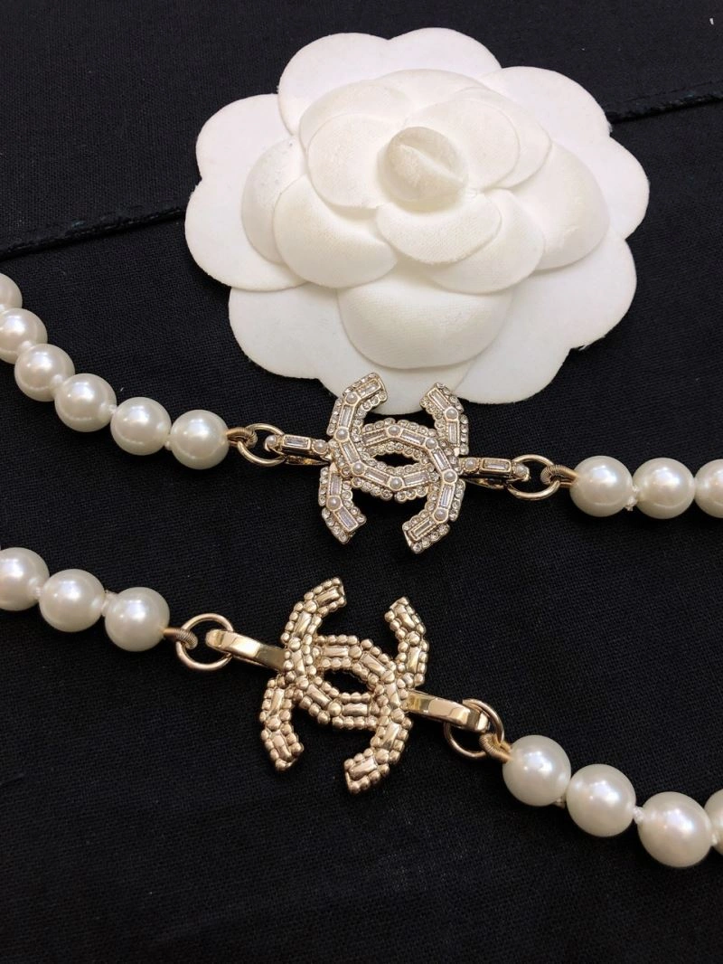 Resilient Chanel Necklaces 226954