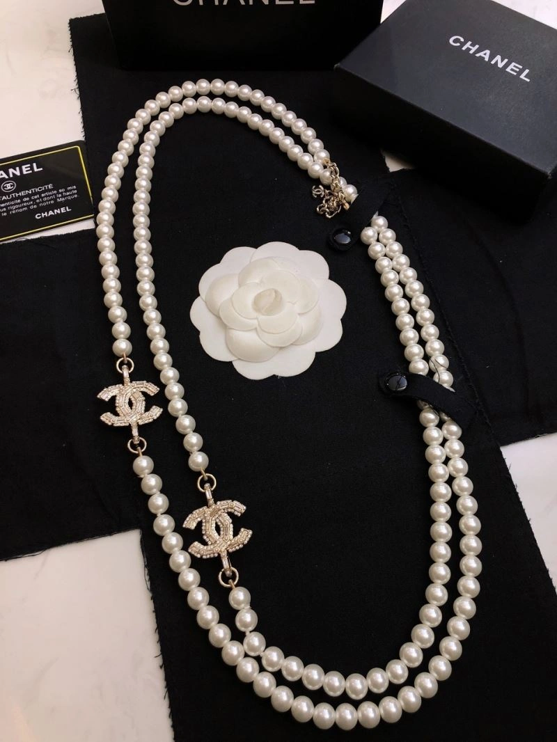 Resilient Chanel Necklaces 226954