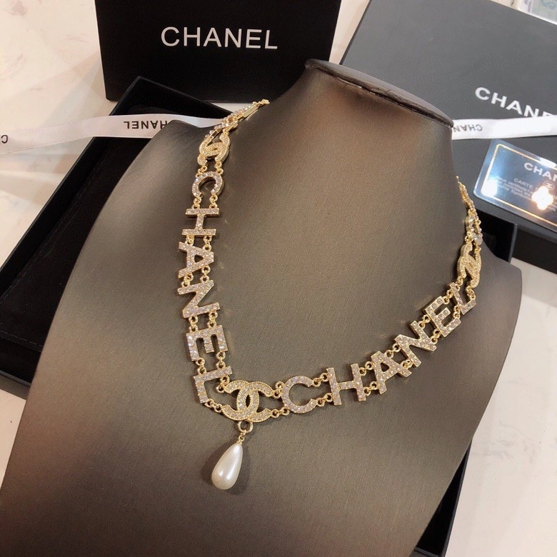 Timeless Chanel Necklaces 226970