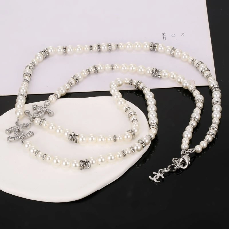 Youthful Chanel Necklaces 227204