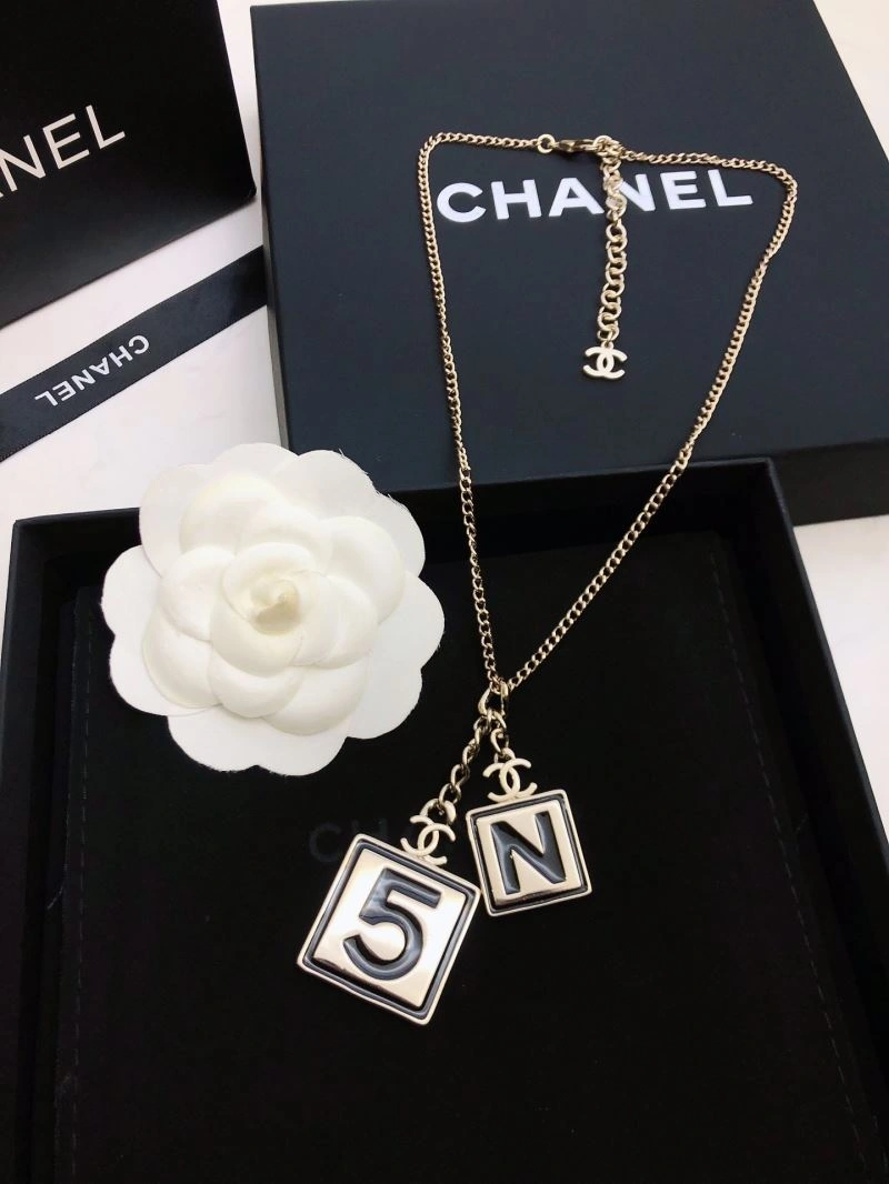 Chanel Necklaces Soft 226961