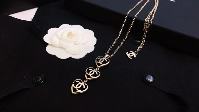 HighQuality Chanel Necklaces 226945