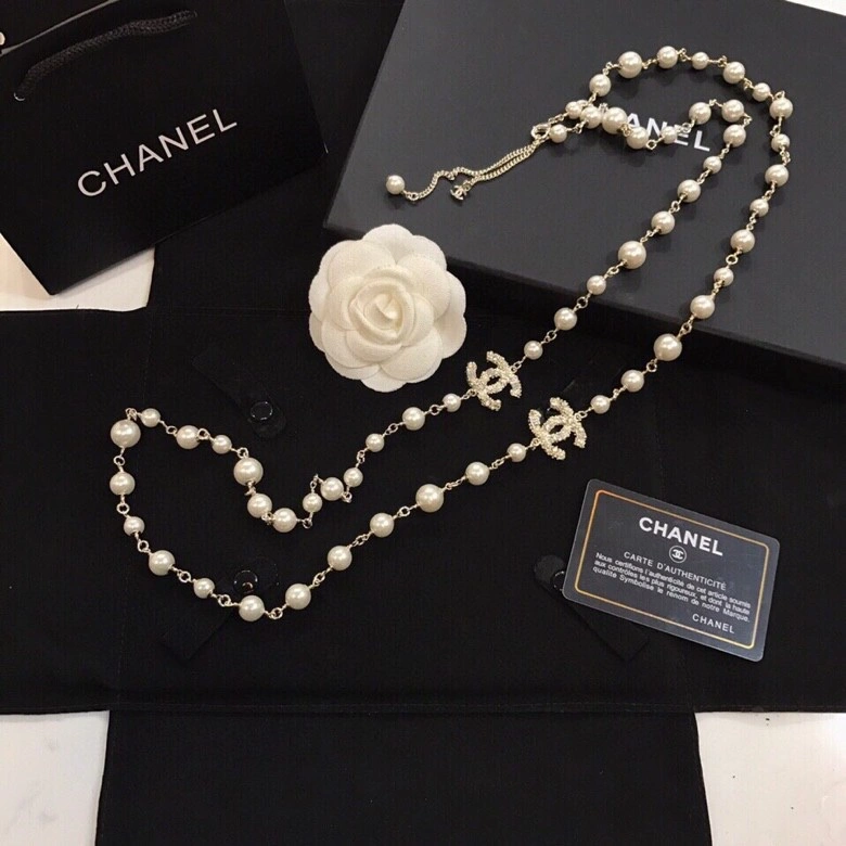Attractive Chanel Necklaces 226937