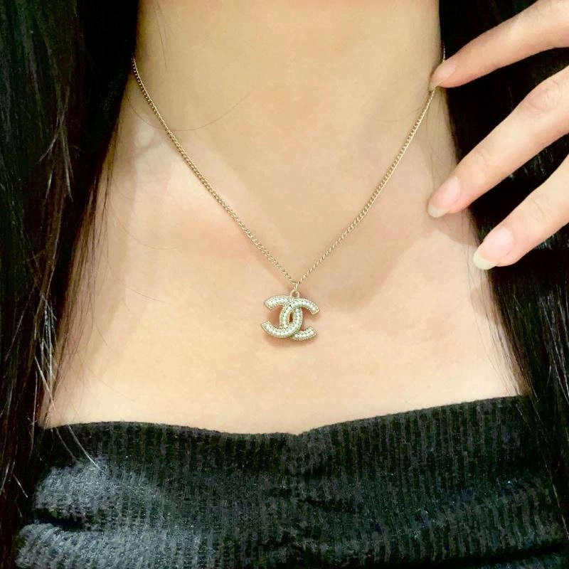 MoistureWicking Chanel Necklaces 226926