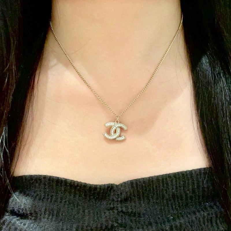 MoistureWicking Chanel Necklaces 226926