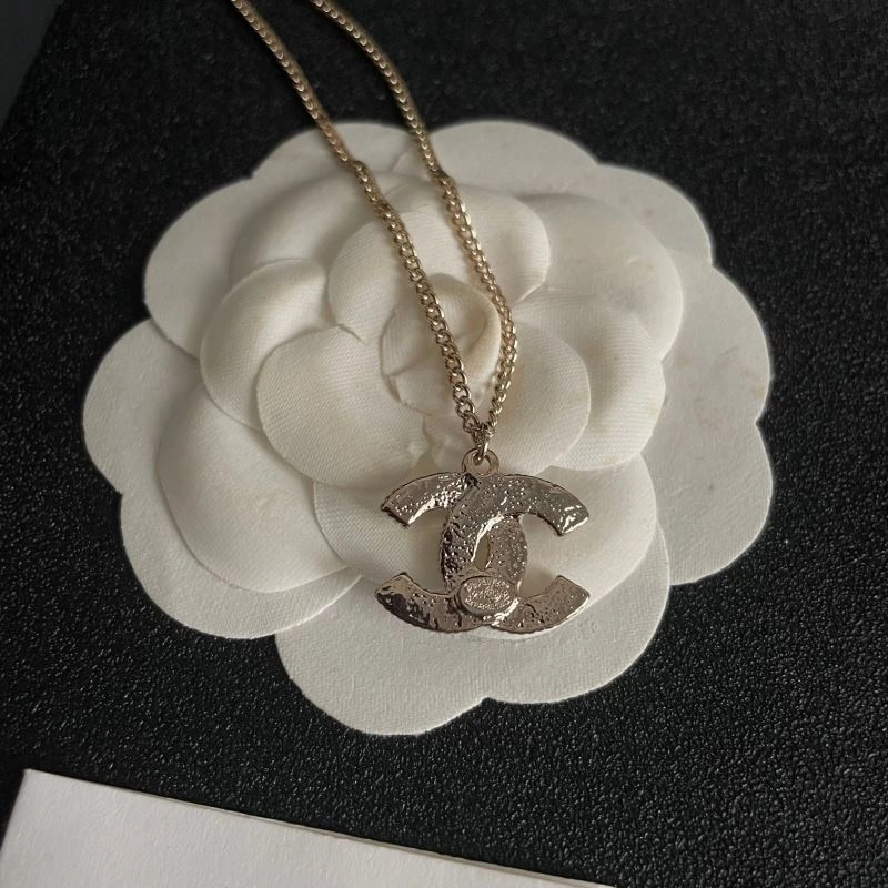 MoistureWicking Chanel Necklaces 226926