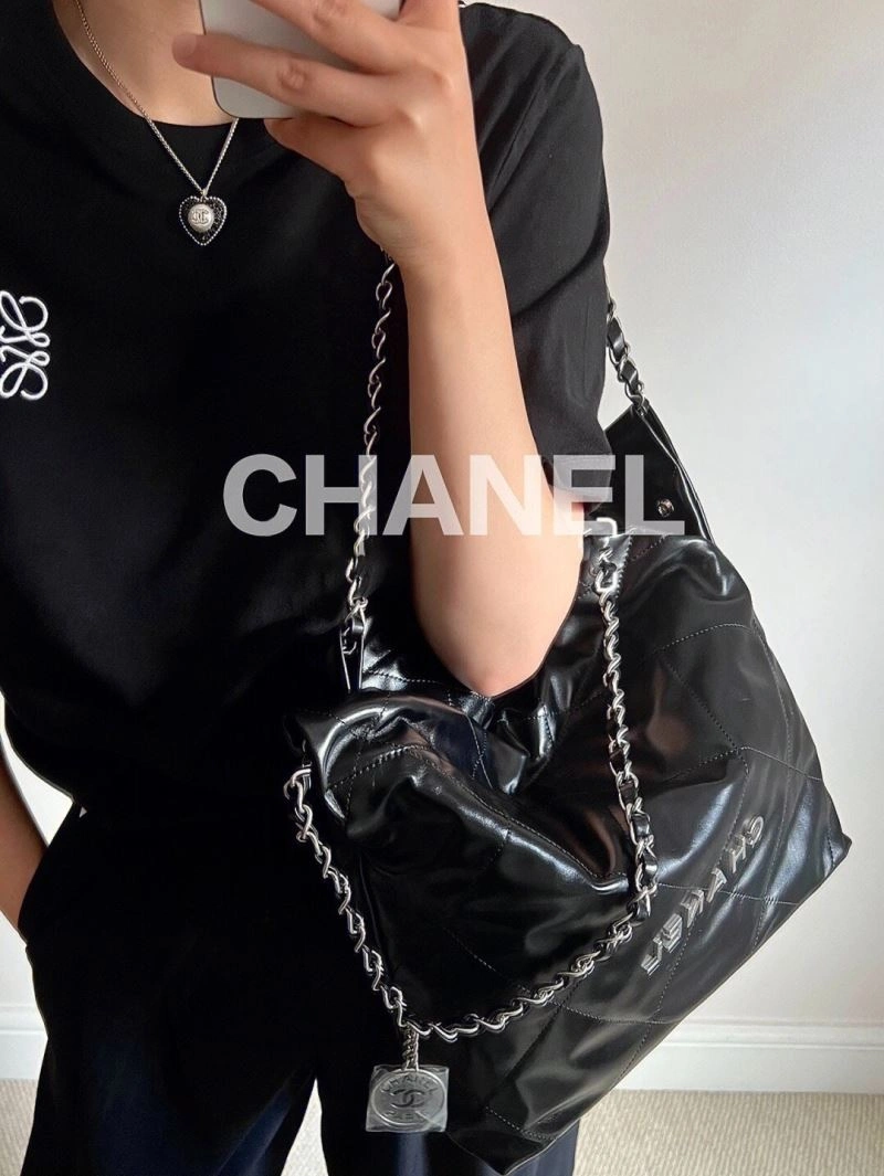 Resilient Chanel Necklaces 226914