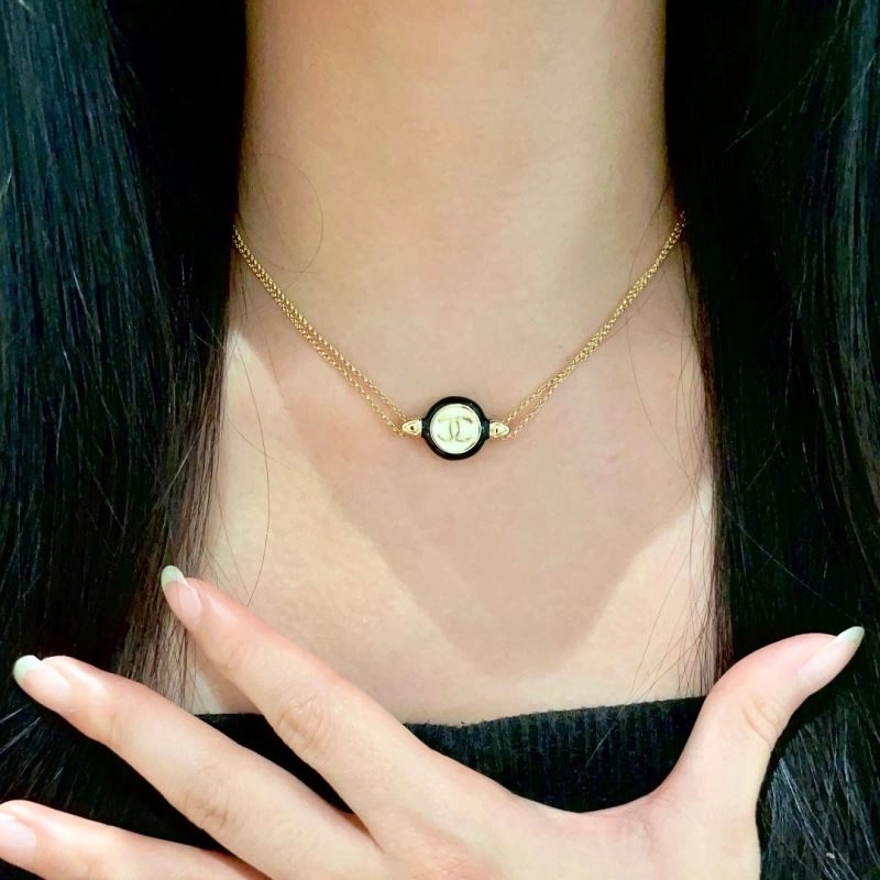 Sleek Chanel Necklaces 226903