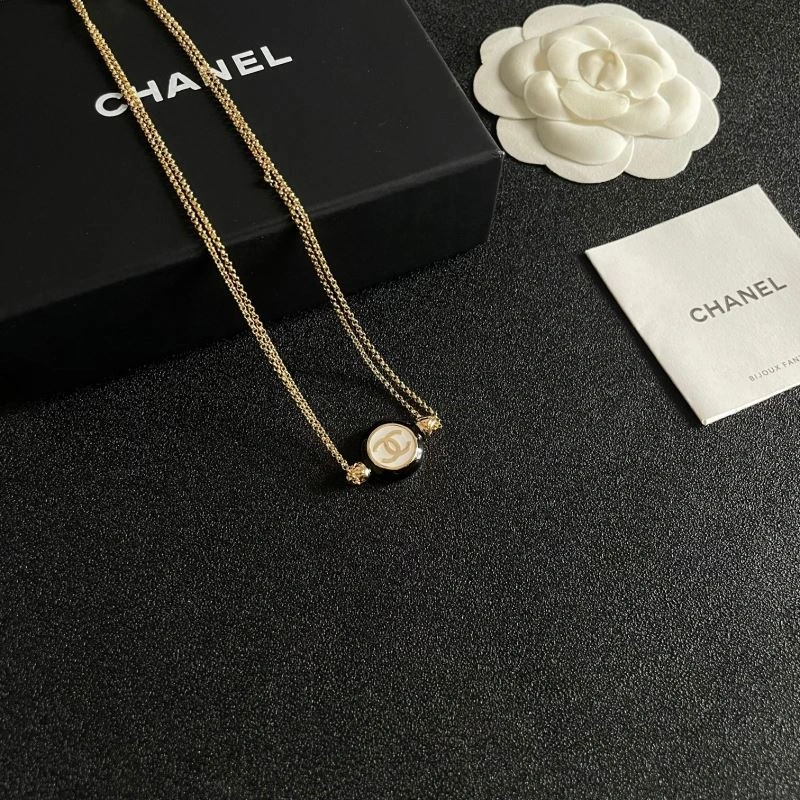 Sleek Chanel Necklaces 226903