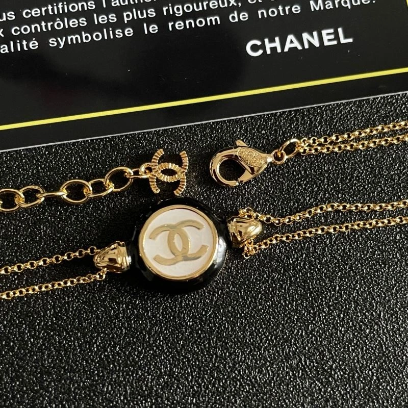 Sleek Chanel Necklaces 226903