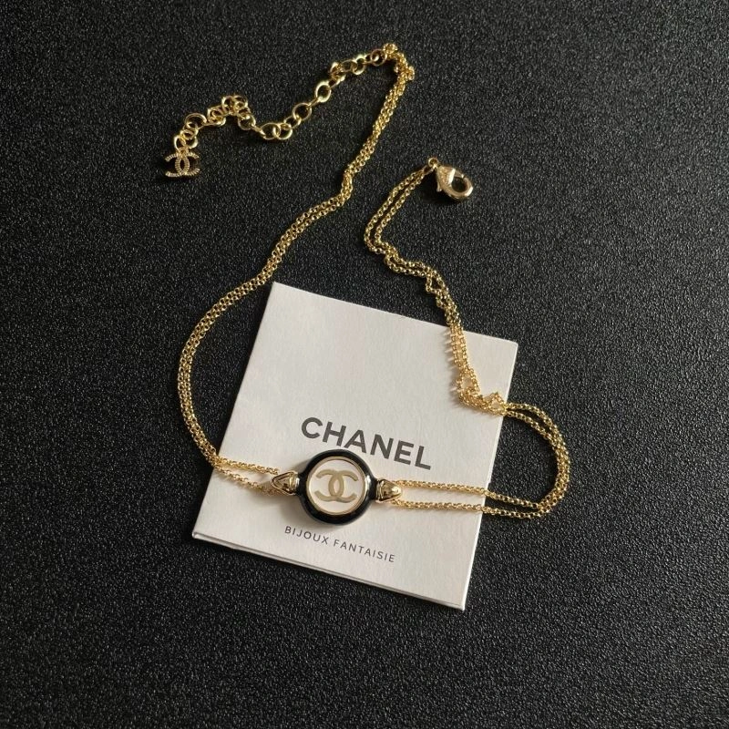 Sleek Chanel Necklaces 226903