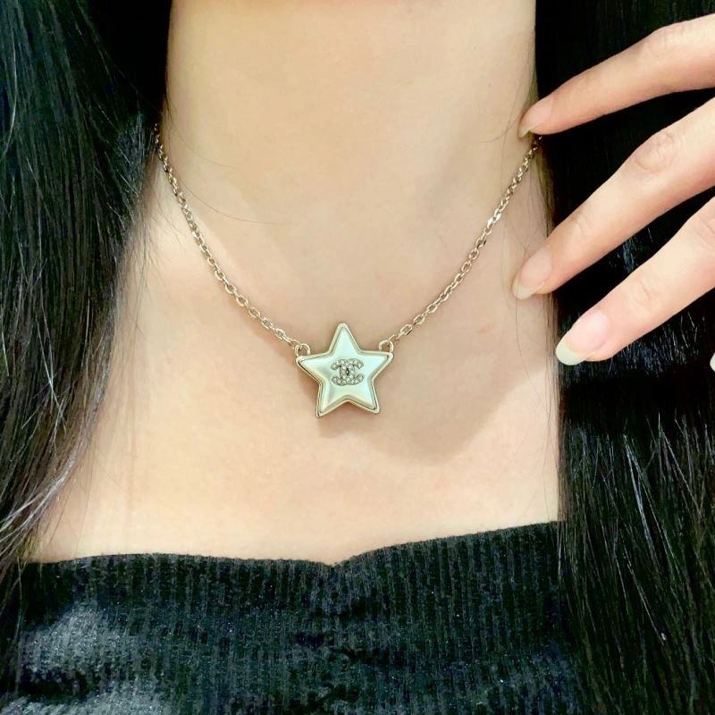 Chanel Necklaces Stylish 226900