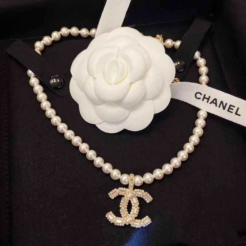 Flexible Chanel Necklaces 226881