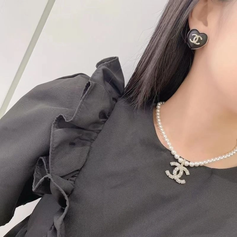 Flexible Chanel Necklaces 226881