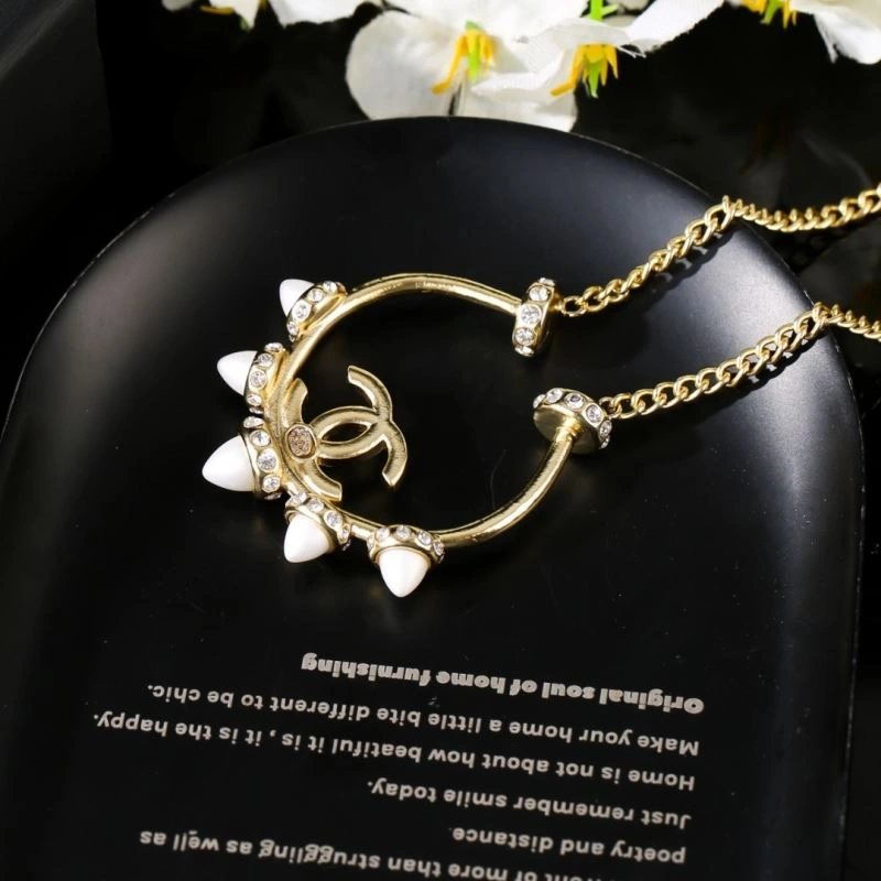 Compact Chanel Necklaces 226880