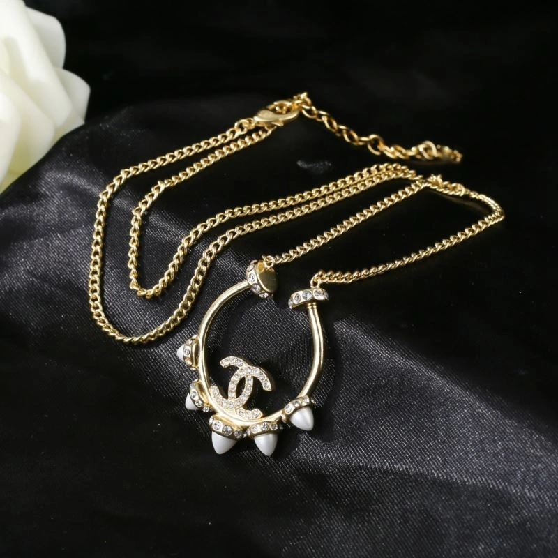 Compact Chanel Necklaces 226880